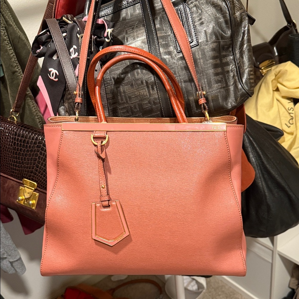 Fendi Jour Elegant Pink Leather Tote Bag